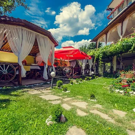 семеен арапов Family Arapov Hotel